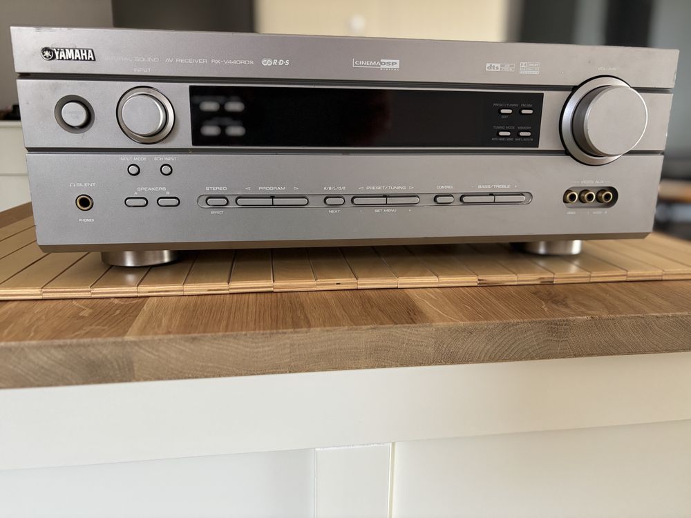 Yamaha amplituner RX-V440RDS