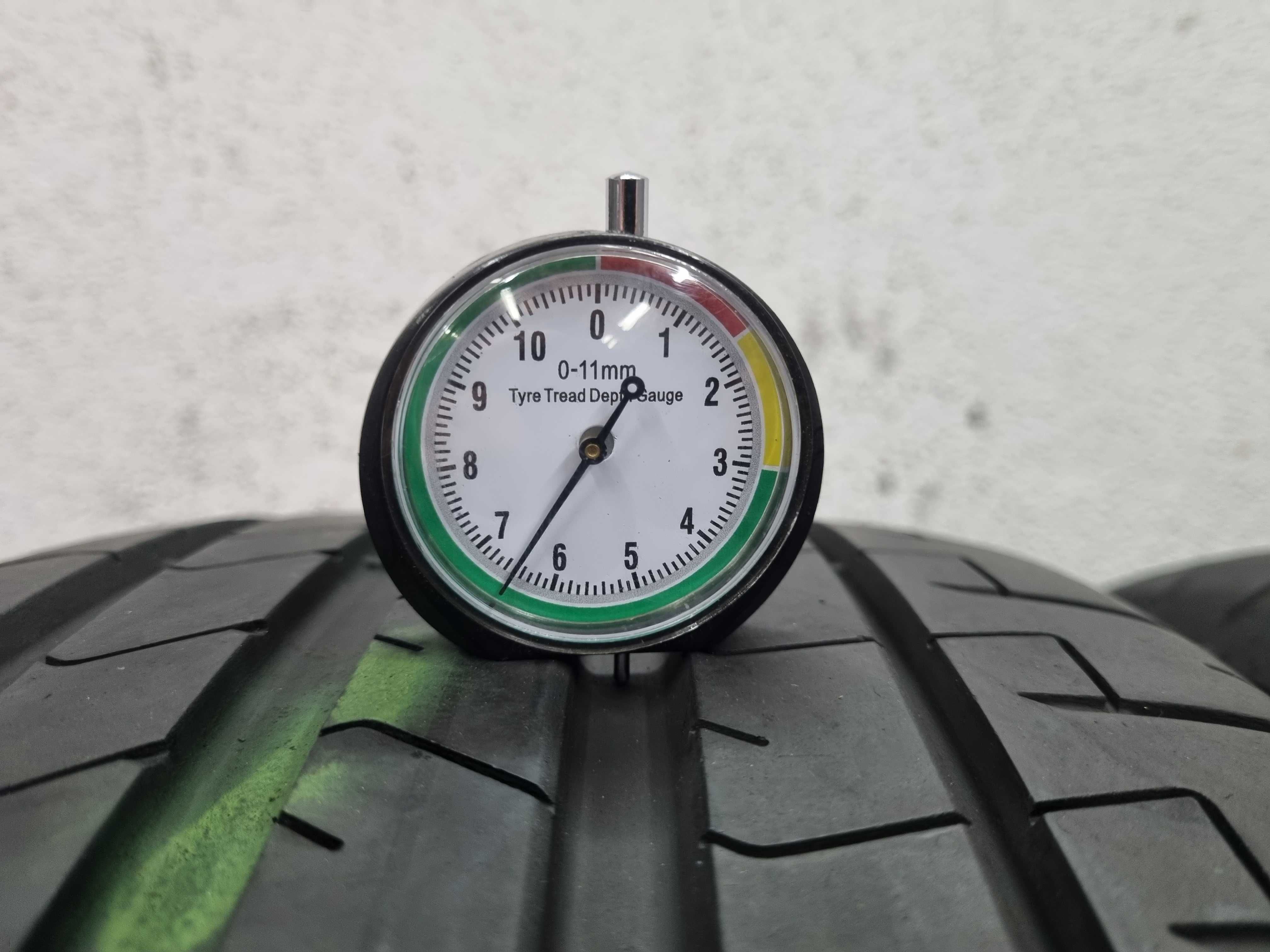 245/45/18 100Y Pirelli P Zero PZ4 I *