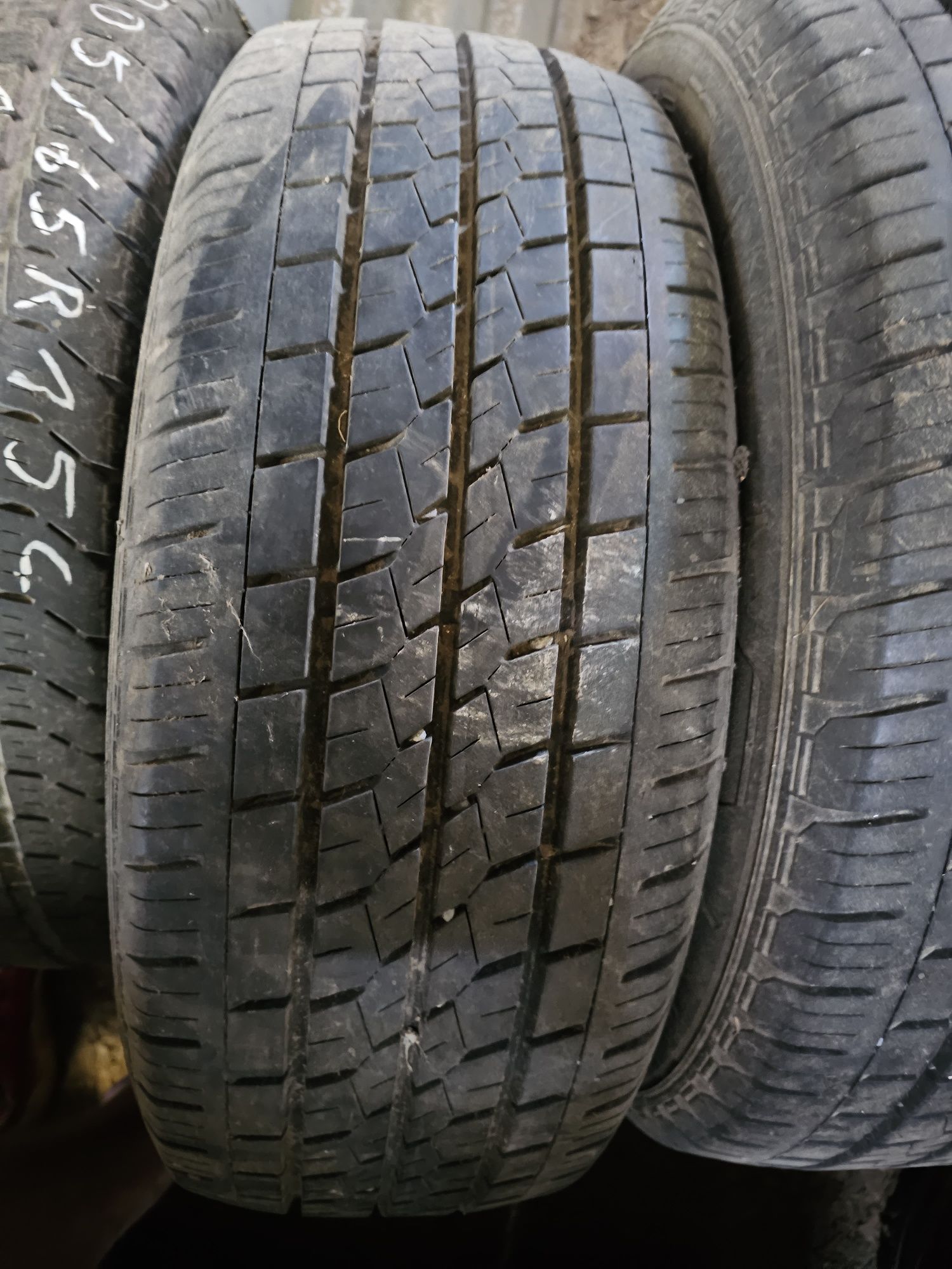 Opony letnie Bridgestone Duravis 215/65R15C