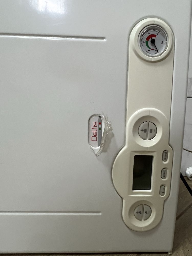 Газовий котел Nova Florida Delfis CTFS 24