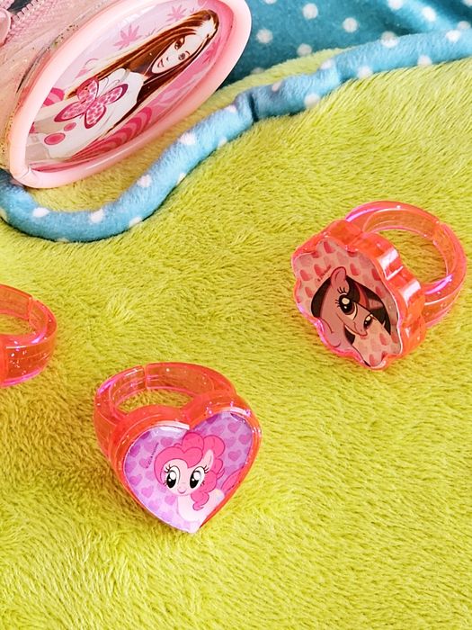 Barbie pierścionki dziewczęce Komplecik Biżuteria dziecięce