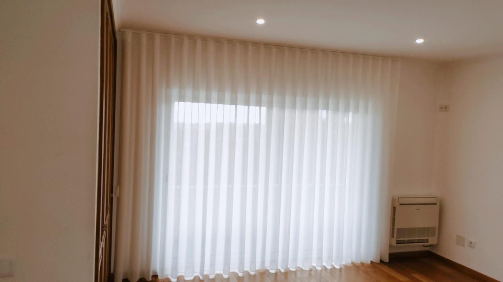 Cortinados de onda perfeita
