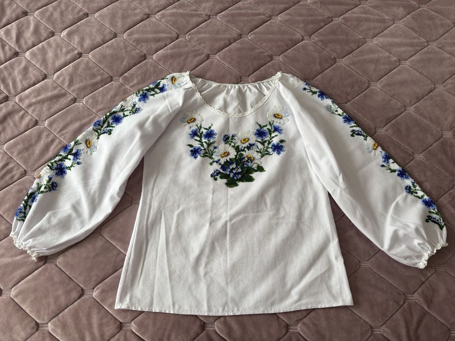 Вишиванка бісером (ручна робота)