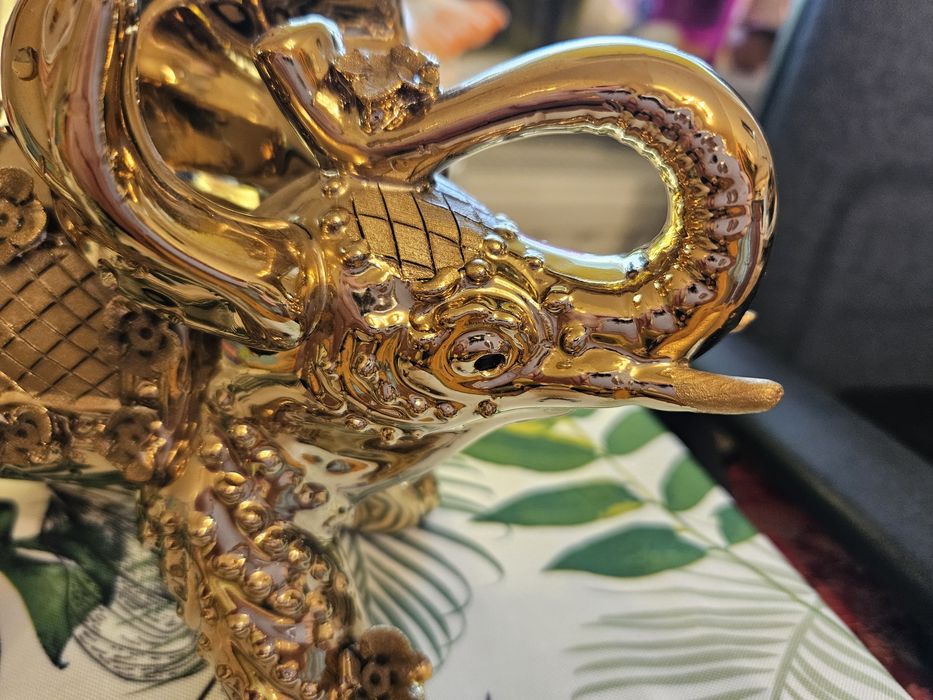 Sloń szklany skarbonka