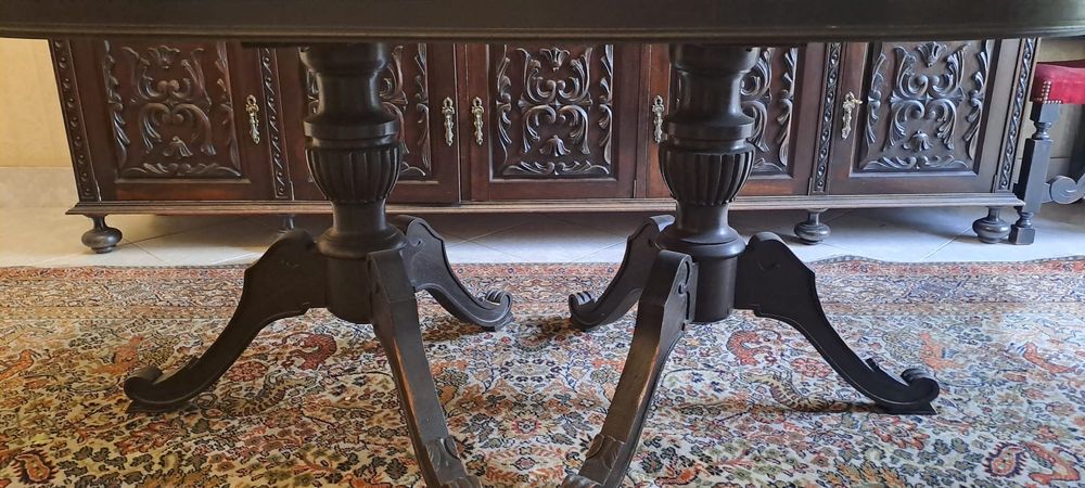 Mesa de jantar oval classica