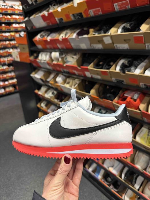 Оригінальні кросівки Nike Cortez різні моделі та розміри