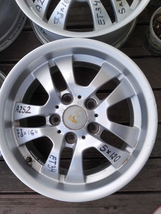 Felgi Aluminiowe Ronal BMW 7Jx16'' 5x120 ET34 Obrzycko A252