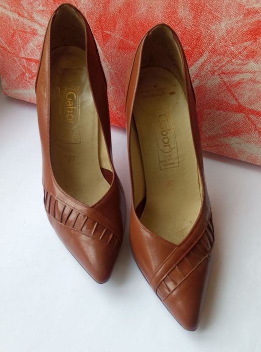 Продам жіночі туфлі