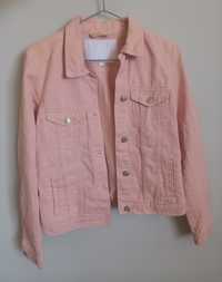 Różowa kurtka jeansowa