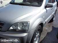 Kia Sorento 2.5 Crdi 2.5 170cv ( 2006 ) - Pecas de mecanica e chapa