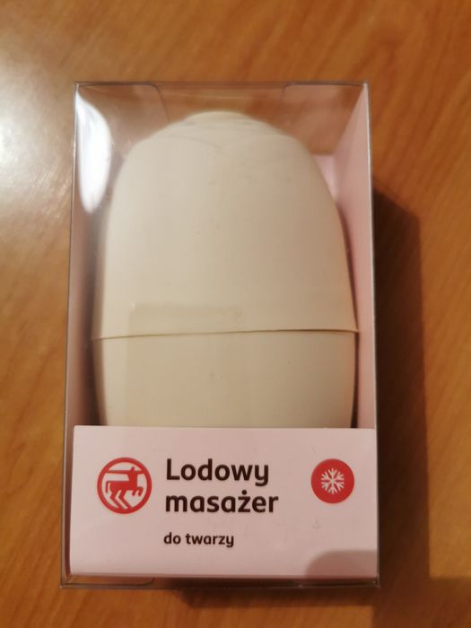 Lodowy masażer do twarzy