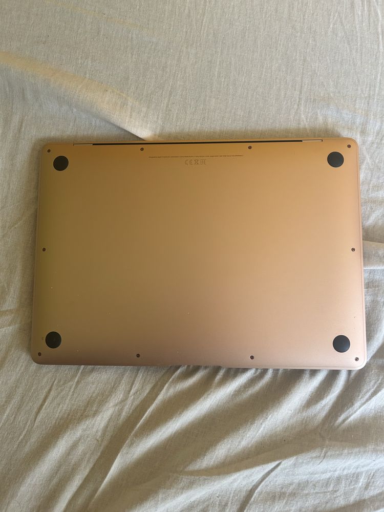 macbook air 2022 m1