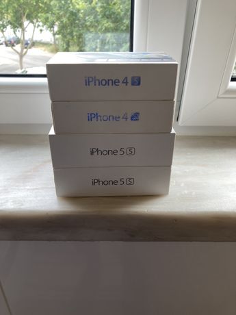 Caixa Iphones 4S e 5 S