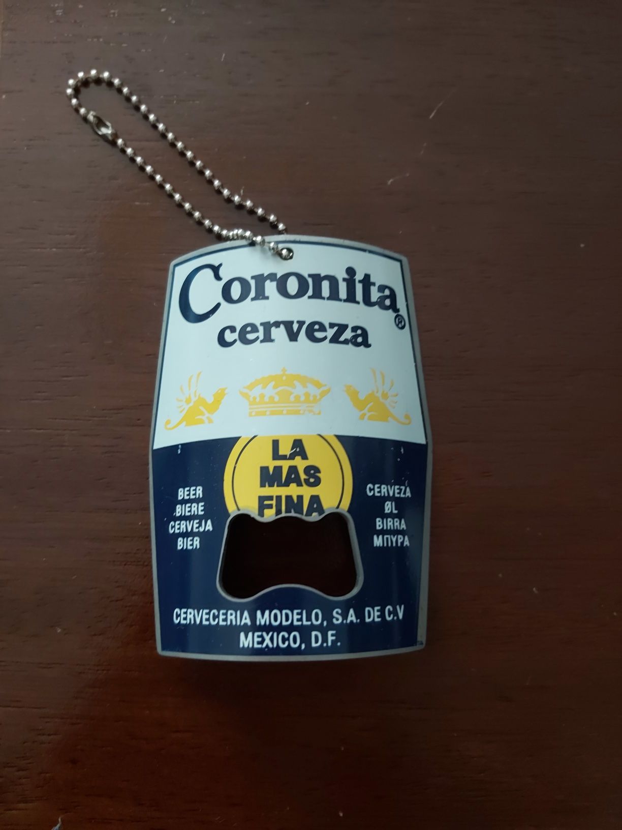 Abre garrafas Coronita - Novo