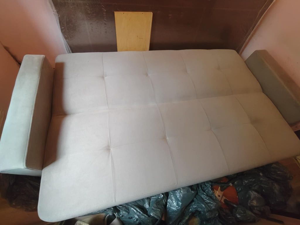 Rozkładana wersalka sofa z bokami
