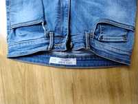 Klasyczne jeansy rozmiar M
