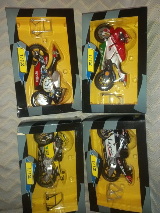 Pack de motas Gp 1/12,da Altaya