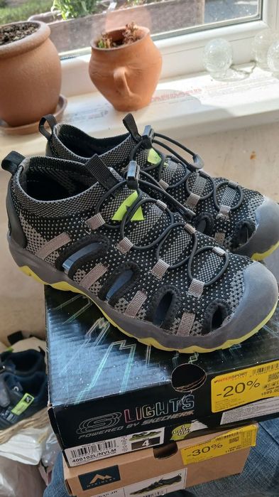 Сандалі McKinley Cayman р. 35 та 36 р