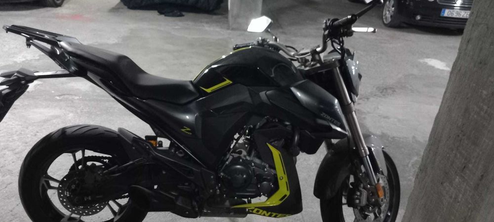 Vendo mota Zontes impecável