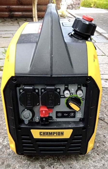 Champion – портативний інверторний бензиновий генератор 2500Вт
