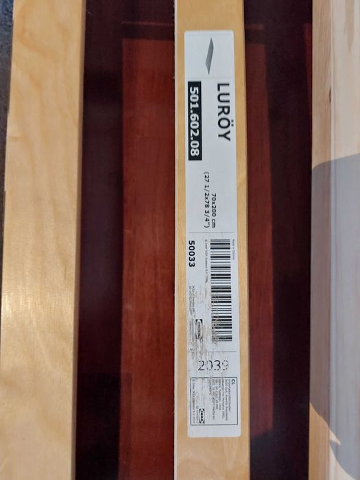 Cama de Madeira Ikea (140×200cm)