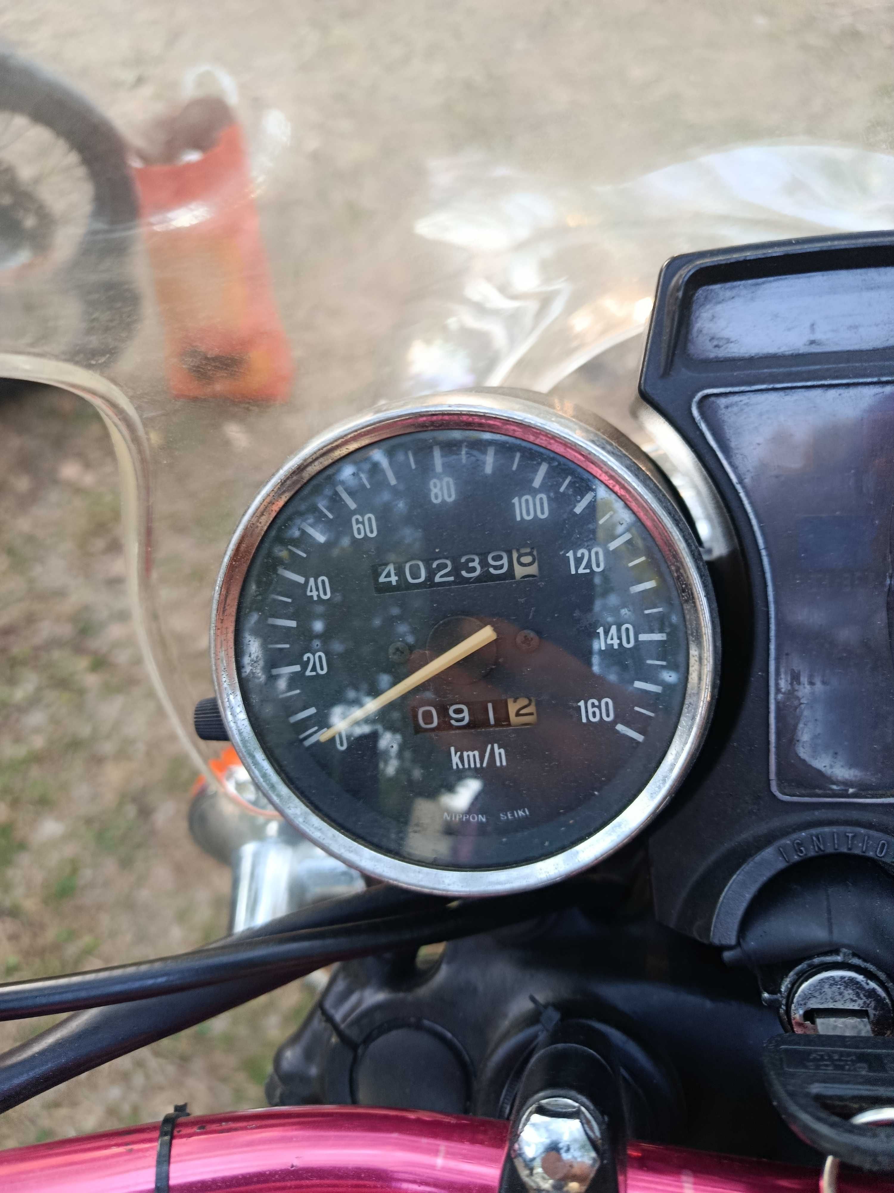 Suzuki GN 250 a trabalhar na perfeição
