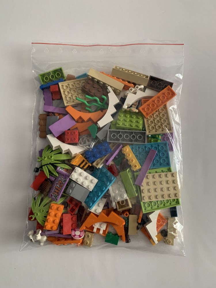 LEGO 41099 Friends Skatepark w Heartlake