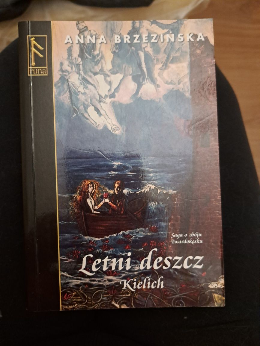 Anna Brzezińska Letni deszcz. Kielich.