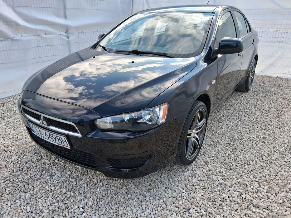 Mitsubishi Lancer ładny stan bezwypadek