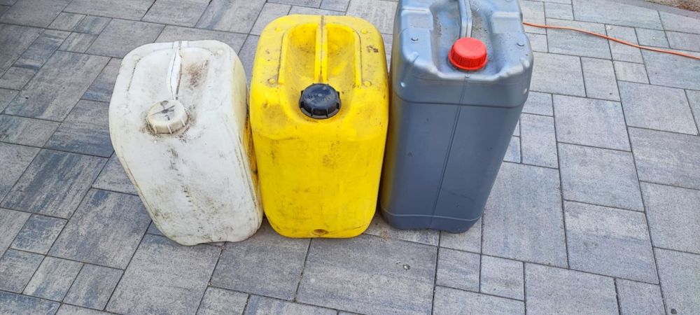 Kanistry bańki po ropie (diesel) 3 szt.