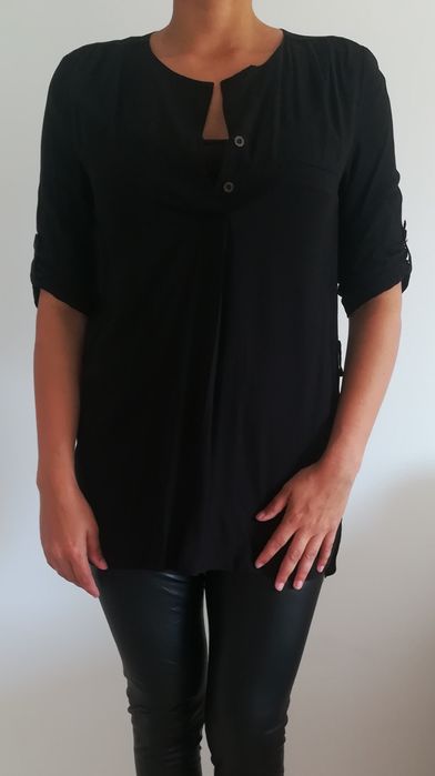Blusa preta  (nova) - 38