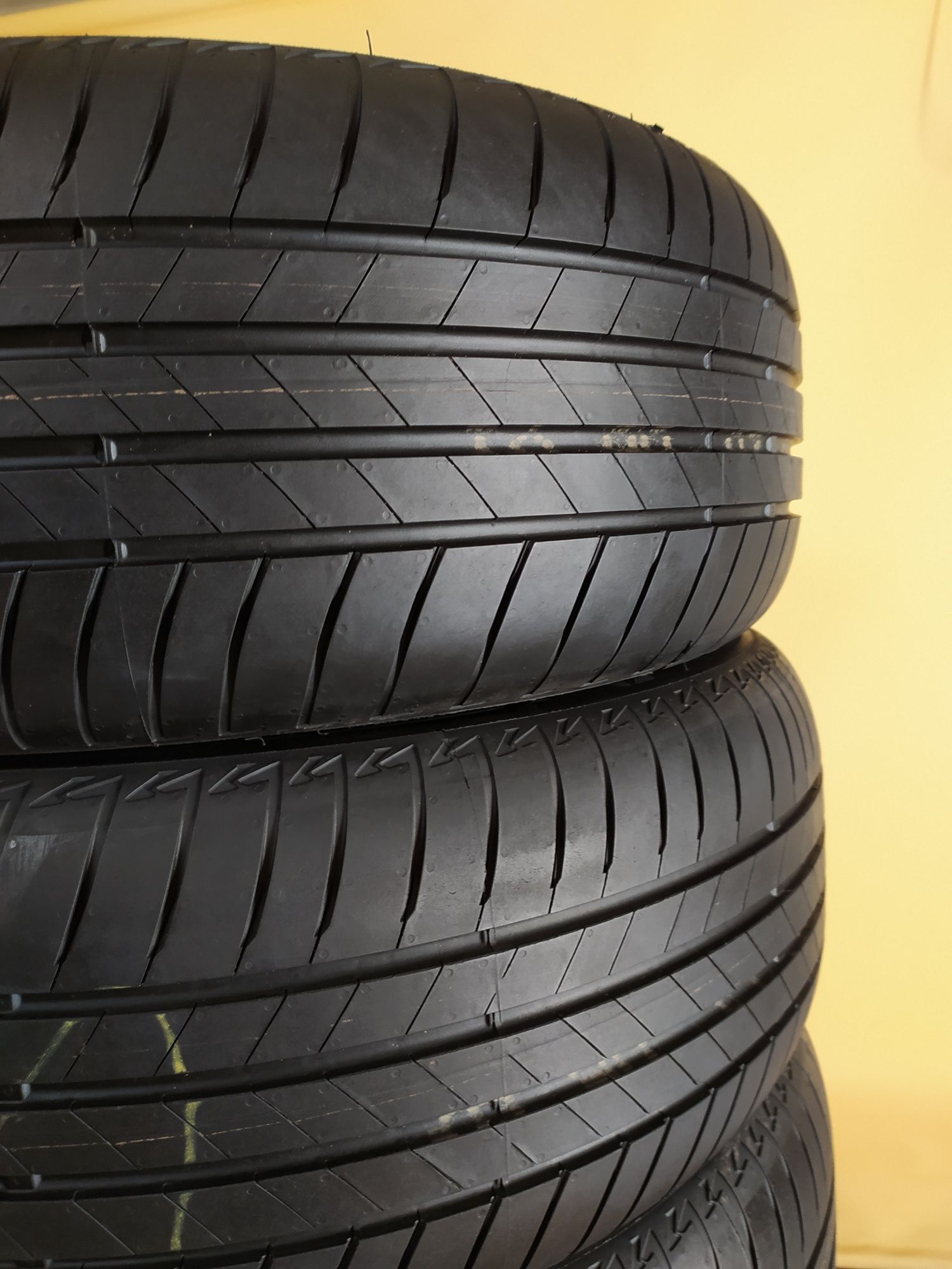 Opony letnie 195/55/R16 87 H Bridgestone Turanza T005  Nowe