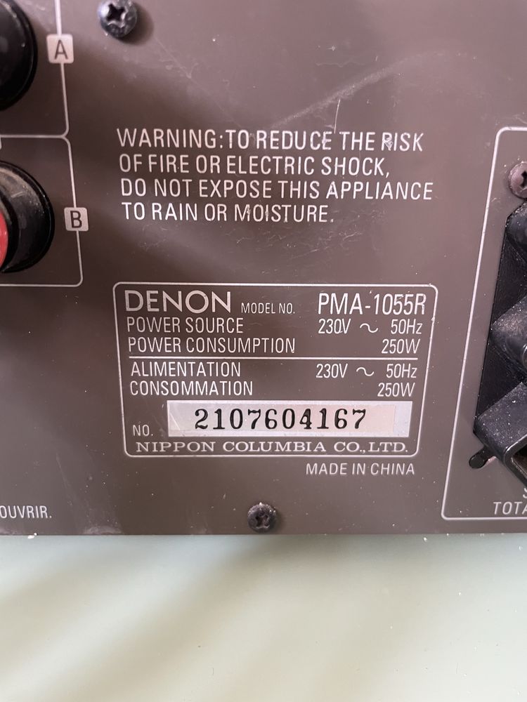 Amplificador denon PMA 1055R