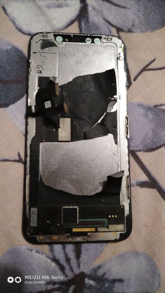 продам б/у original дисплей iPhone x