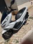 Mota pcx bom estado