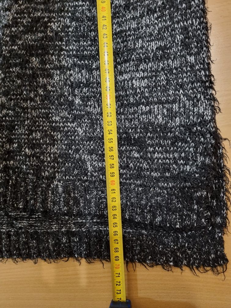 Włochaty milutki sweterek sweter damski rozmiar XL