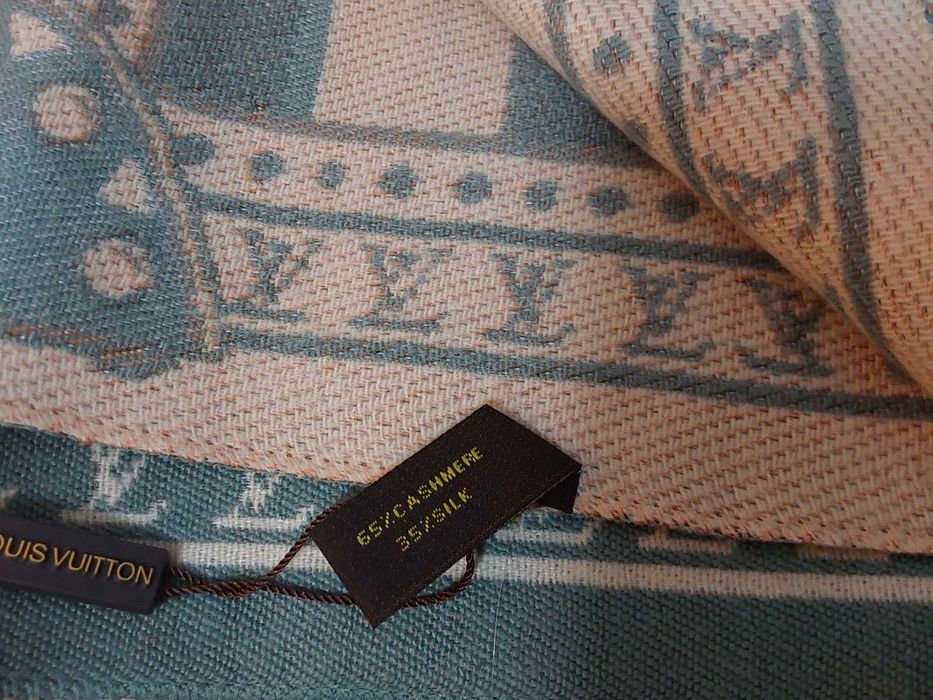 Louis Vuitton Cachecol Lenço