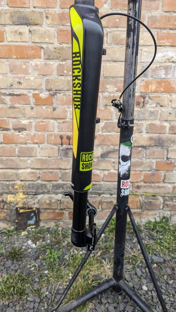 Вилка Rock Shox RS-1 "29" carbon 15x110 boost