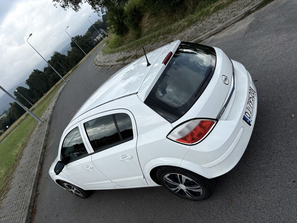 Opel astra H 1.4
