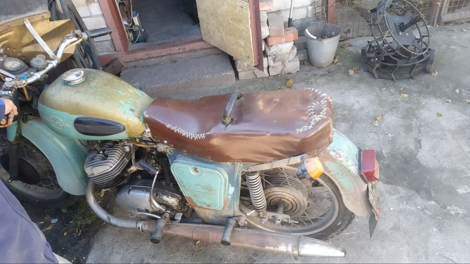 Продається мотоцикл з коляскою Іж -Юка -66 року