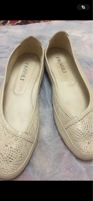 Балетки тілесного кольору