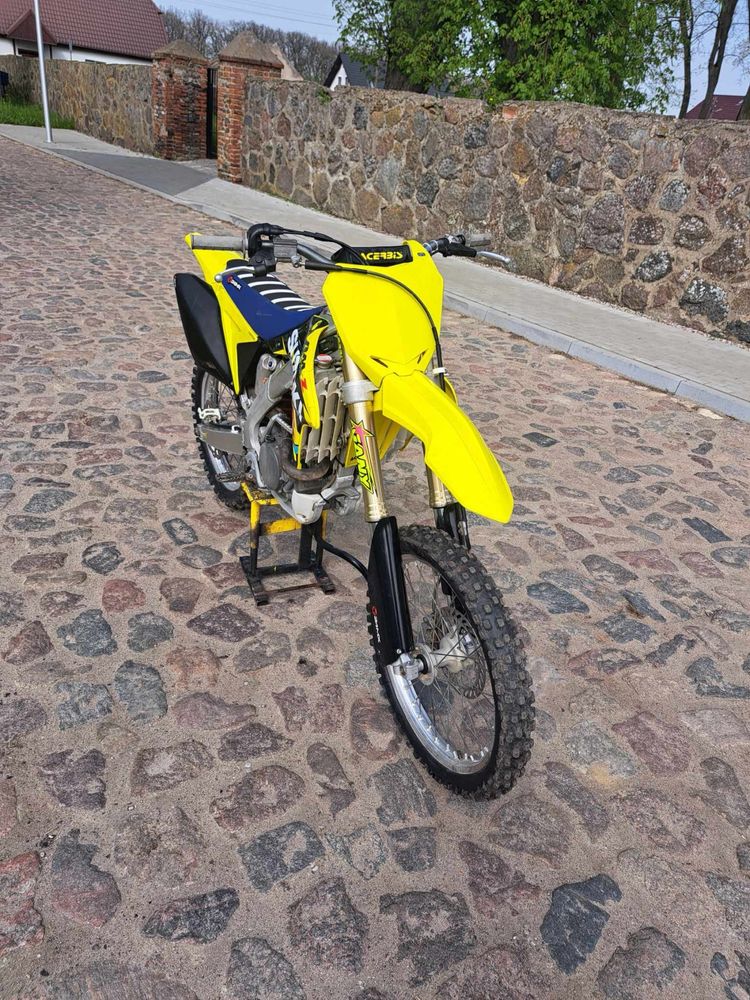 Suzuki RMZ 250cc 2016 - Yoshimura