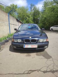 В разборе BMW E39 3.0 m57 акпп