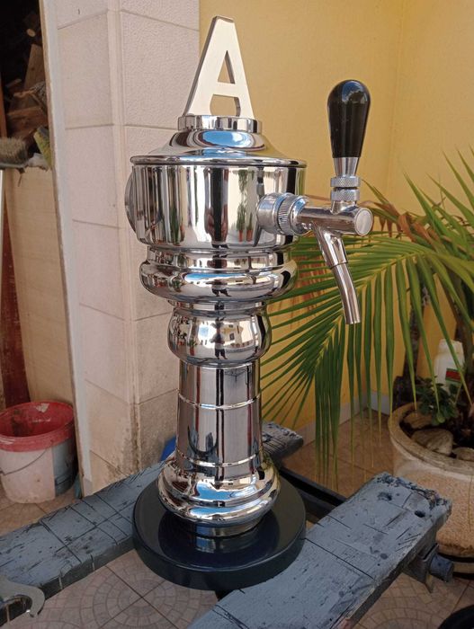 Coluna de cerveja Amstel