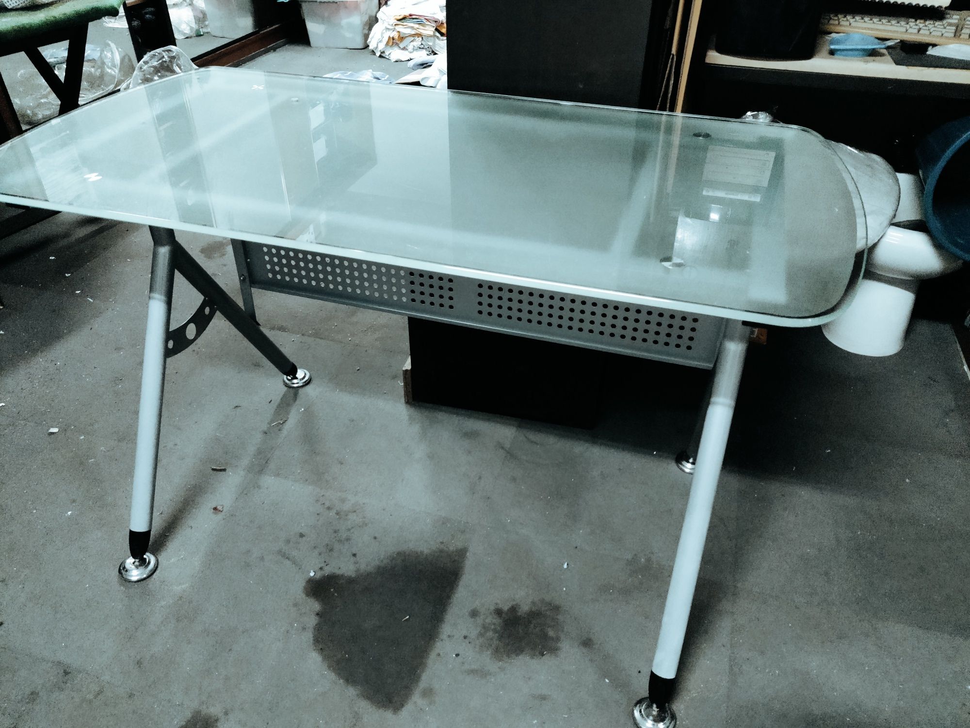 Secretaria como nova