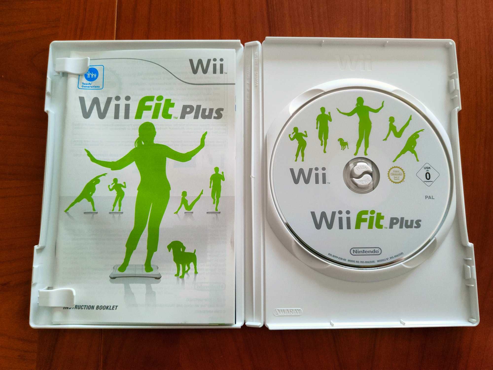 Nintendo Wii Fit Plus (balance board + jogo)