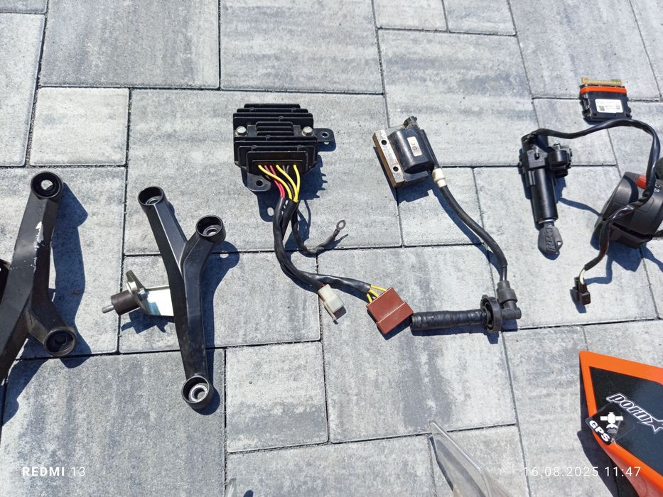 Silnik KTM Duke RC 125 Husqvarna svartpilen 125 swap 125 senda rieju