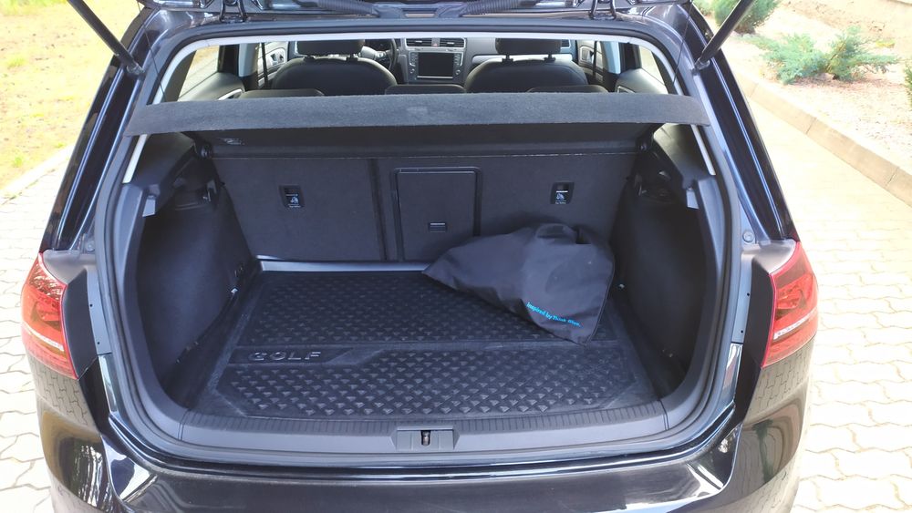 Продам Фольксваген Е-гольф електричний відмінний стан