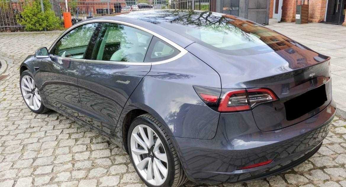 Tesla 3, 2020, 77кВт