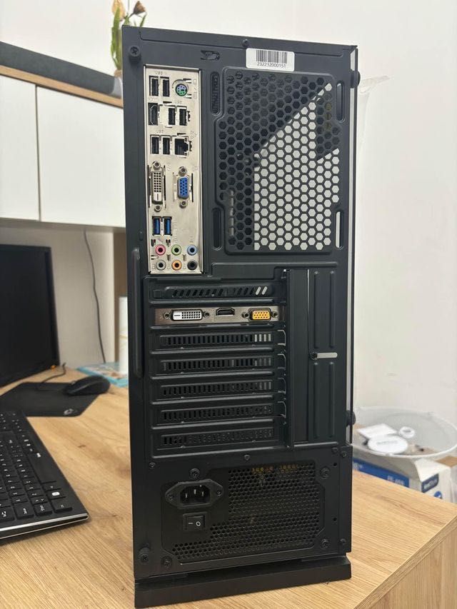 Torre de computador gaming